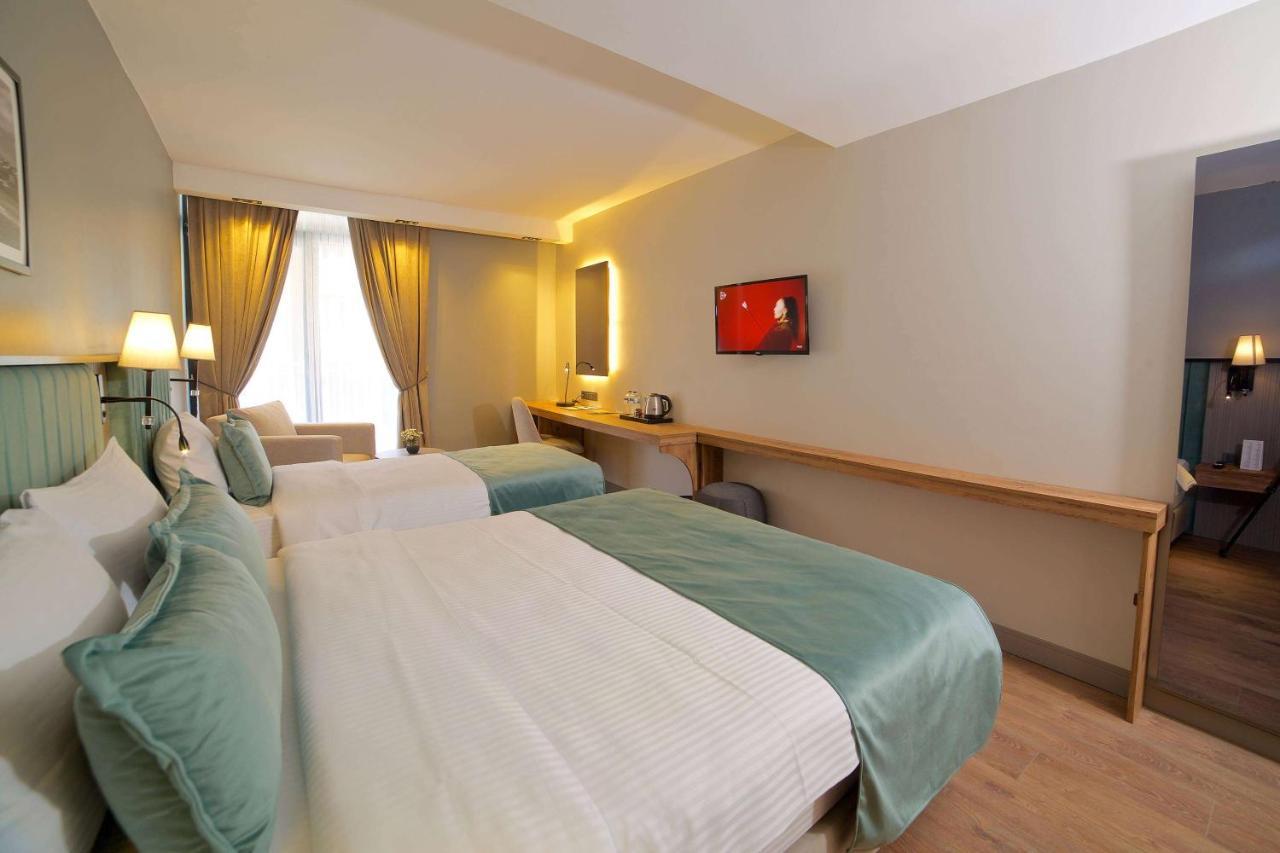 Days Inn By Wyndham Istanbul Arnavutkoy Extérieur photo
