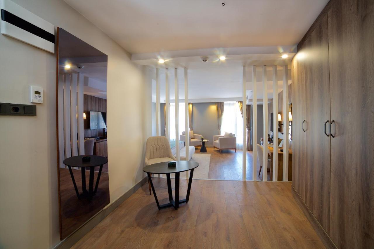 Days Inn By Wyndham Istanbul Arnavutkoy Extérieur photo