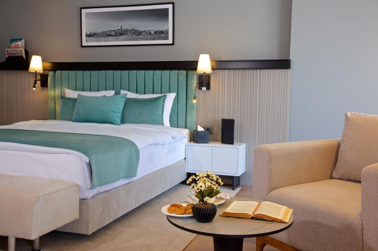 Days Inn By Wyndham Istanbul Arnavutkoy Extérieur photo